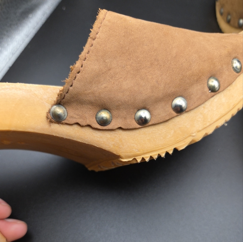 MB Brown Leather Women's Mules - Picture 14 of 16